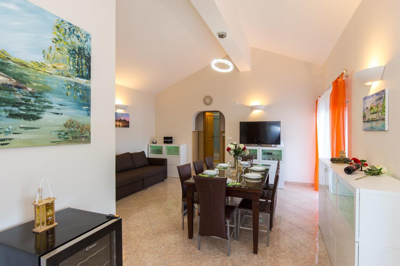 Apartments Tamaris Cizici Exterior photo